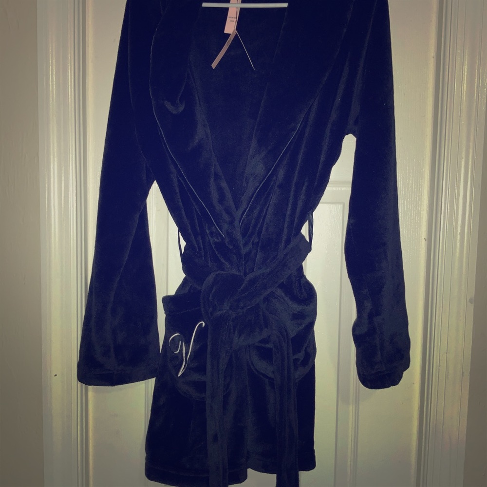 COPY - Victoria Secret Robe NWT
